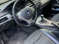 gebraucht BMW 320 320 i Aut. gepflegtes Auto.