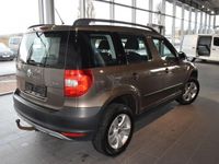 gebraucht Skoda Yeti Ambition 1.2 TSI DSG AHK PDC KLIMA KlimaSO FINDEN SIE UNS