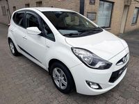 Gebraucht Hyundai ix20 Edition 125 PS (91 kW) 2014 Weiß Kleinwagen