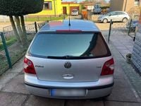 Gebraucht VW Polo Basis 75 PS (55 kW) 2002 Silber Limousine