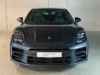 Gebraucht Porsche Panamera 470 PS (345 kW) 2024 Vulkangraumetallic Kleinwagen