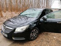 Gebraucht Opel Insignia 131 PS (96 kW) 2011 Schwarz Kombi