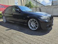 Gebraucht BMW 320 M Sport 184 PS (135 kW) 2011 Schwarz Limousine
