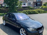 Gebraucht BMW 325 220 PS (161 kW) 2007 Schwarz Limousine