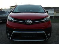 Gebraucht Toyota Proace 116 PS (85 kW) 2018 Rot Van / Kleinbus
