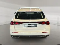 Gebraucht Mercedes E220 Avantgarde 197 PS (144 kW) 2025 Unilack polarweiss Kombi