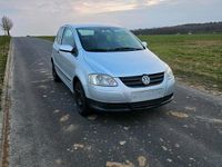 Gebraucht VW Fox Basis 55 PS (40 kW) 2007 Silber Kleinwagen