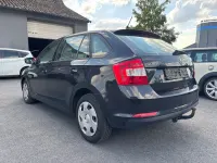 Gebraucht Skoda Rapid Ambition 90 PS (66 kW) 2015 Schwarz Kleinwagen