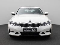 Gebraucht BMW 320 Luxury Line 190 PS (139 kW) 2021 Weiß Limousine