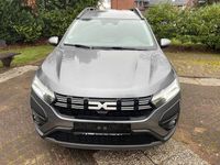 Gebraucht Dacia Jogger Expression 110 PS (80 kW) 2024 Grau Van / Kleinbus