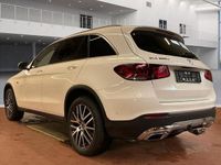 Gebraucht Mercedes GLC300e 320 PS (235 kW) 2021 Polarweiss SUV