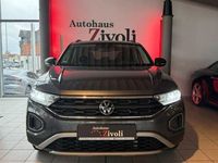 Gebraucht VW T-Roc Move 150 PS (110 kW) 2023 Grau SUV