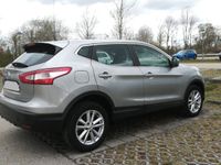 gebraucht Nissan Qashqai 1.2 DIG-T Xtronic Acenta Automatik