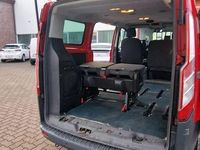 Gebraucht Ford Transit Trend 170 PS (125 kW) 2017 Rot Kombi