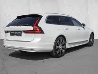 Gebraucht Volvo V90 Plus 197 PS (144 kW) 2024 Crystal white pearl Kombi