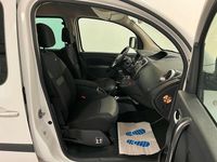 Gebraucht Renault Kangoo LIMITED 90 PS (66 kW) 2017 Weiß Van / Kleinbus