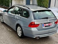 Second-hand BMW 320 163 CP (119 kW) 2006 Albastru Break