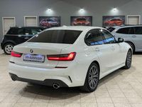 Gebraucht BMW 330 M Sport 258 PS (189 kW) 2022 Weiß Limousine