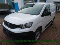 Gebraucht Peugeot Partner Premium 110 PS (80 kW) 2023 Weiß Van / Kleinbus