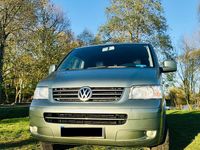 Usado VW Caravelle 131 CV (96 kW) 2005 Verde Van