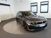 Gebraucht BMW 330 M Sport 258 PS (189 kW) 2019 Grau Kombi