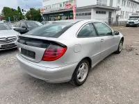 Gebraucht Mercedes C180 143 PS (105 kW) 2004 Silber Coupé