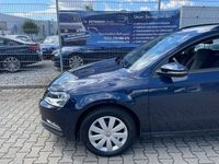 Gebraucht VW Passat Trendline 122 PS (89 kW) 2011 Night blue metallic Kombi