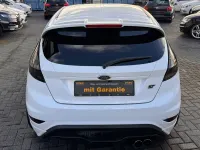 Gebraucht Ford Fiesta Performance Edition 182 PS (133 kW) 2014 Weiß Kleinwagen