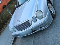 Gebraucht Mercedes E200 163 PS (119 kW) 2003 Silber Kombi