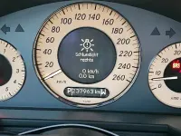 Gebraucht Mercedes E500 306 PS (225 kW) 2002 Schwarz Limousine