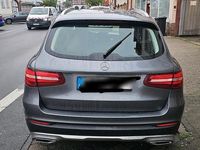 Gebraucht Mercedes GLC220 170 PS (125 kW) 2015 Grau Limousine