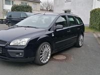Gebraucht Ford Focus Trend 101 PS (74 kW) 2005 Blau Limousine
