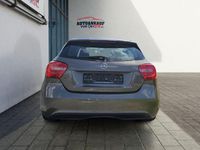 Gebraucht Mercedes A180 122 PS (89 kW) 2013 Farbe: sonstige Limousine