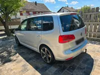 Gebraucht VW Touran Highline 140 PS (102 kW) 2012 Grau Van / Kleinbus