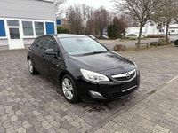 Gebraucht Opel Astra Edition 87 PS (63 kW) 2010 Saphirschwarz mineraleffekt Kleinwagen