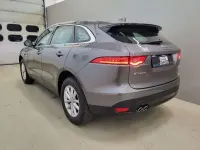 Gebraucht Jaguar F-Pace Pure 180 PS (132 kW) 2017 Grau SUV