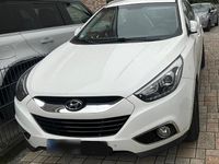 Gebraucht Hyundai ix35 136 PS (100 kW) 2014 Weiß SUV