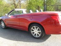 Usado Chrysler Sebring Cabriolet 140 CV (102 kW) 2007 Rojo Descapotable