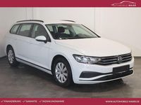 Gebraucht VW Passat 150 PS (110 kW) 2022 Gletscherweiã metallic Kombi