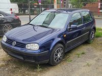 Gebraucht VW Golf Basis 75 PS (55 kW) 1999 Blau Limousine