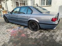 Gebraucht BMW 740 286 PS (210 kW) 2002 Grau Limousine