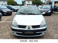 Gebraucht Renault Clio II 98 PS (72 kW) 2004 Grau Limousine