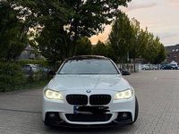 Gebraucht BMW 550 Performance 449 PS (330 kW) 2014 Weiß Limousine