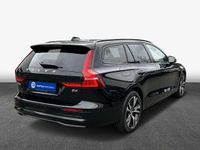 Gebraucht Volvo V60 145 PS (106 kW) 2024 Kombi