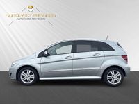 Gebraucht Mercedes B200 140 PS (102 kW) 2009 Silber Van / Kleinbus