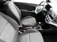 Gebraucht Kia Picanto Edition 7 69 PS (50 kW) 2013 Rot Kleinwagen