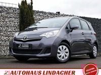 Gebraucht Toyota Verso-S Multidrive S 99 PS (72 kW) 2011 Grau Van / Kleinbus