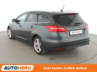 Używany Ford Focus Titanium 125 KM (91 kW) 2018 Szary Kombi