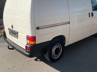 Gebraucht VW T4 88 PS (64 kW) 2002 Weiß Van