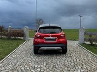 Gebraucht Renault Captur 118 PS (86 kW) 2016 Rot SUV